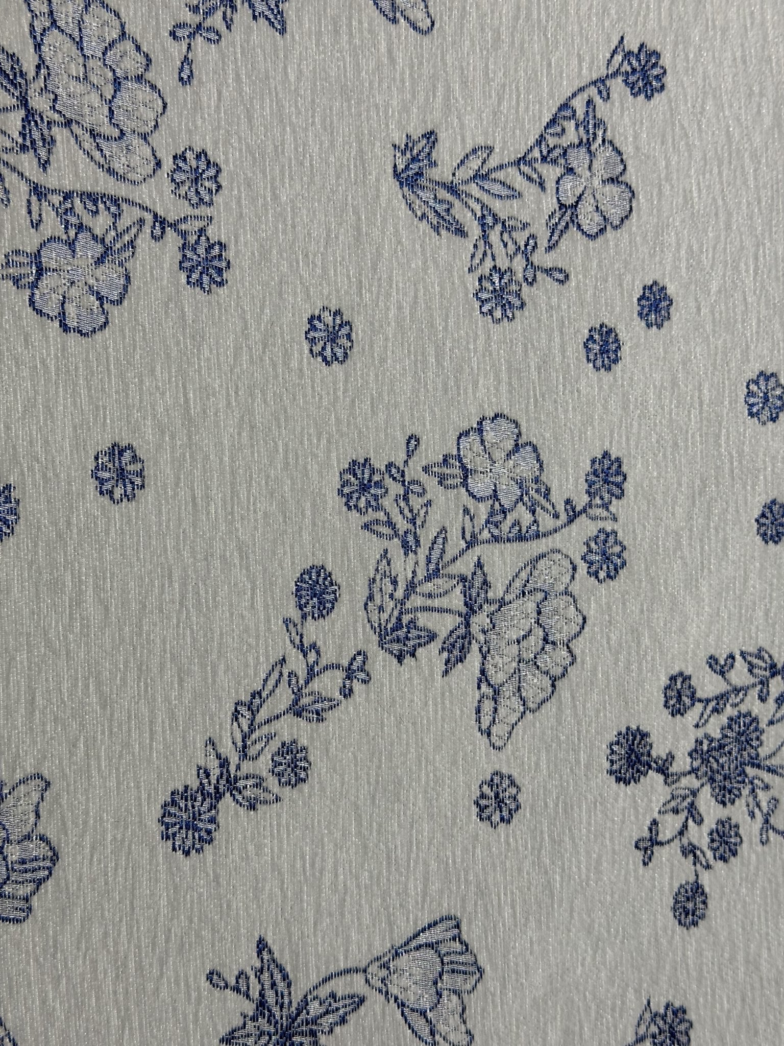 Cream and blue floral-line chenille jacquard for home textile cushion programs