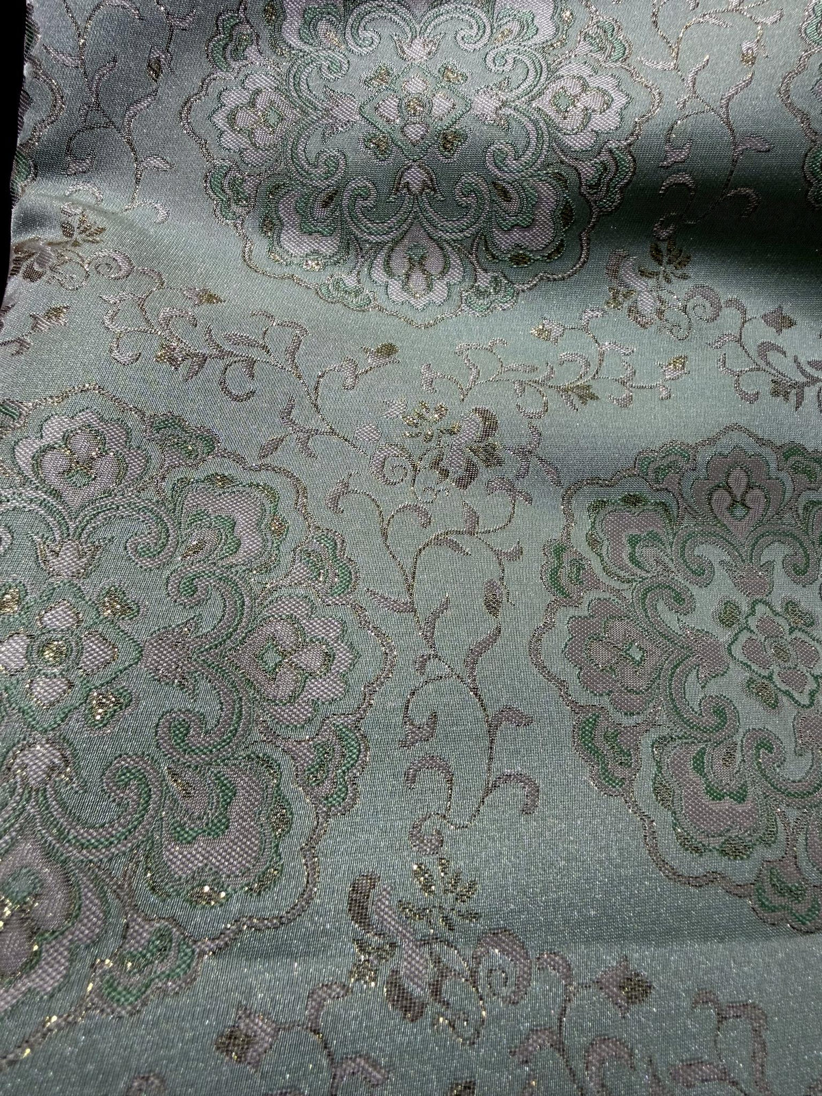 Mint-green SJ160 Songjin-style jacquard with pale floral medallions and scrolling woven details
