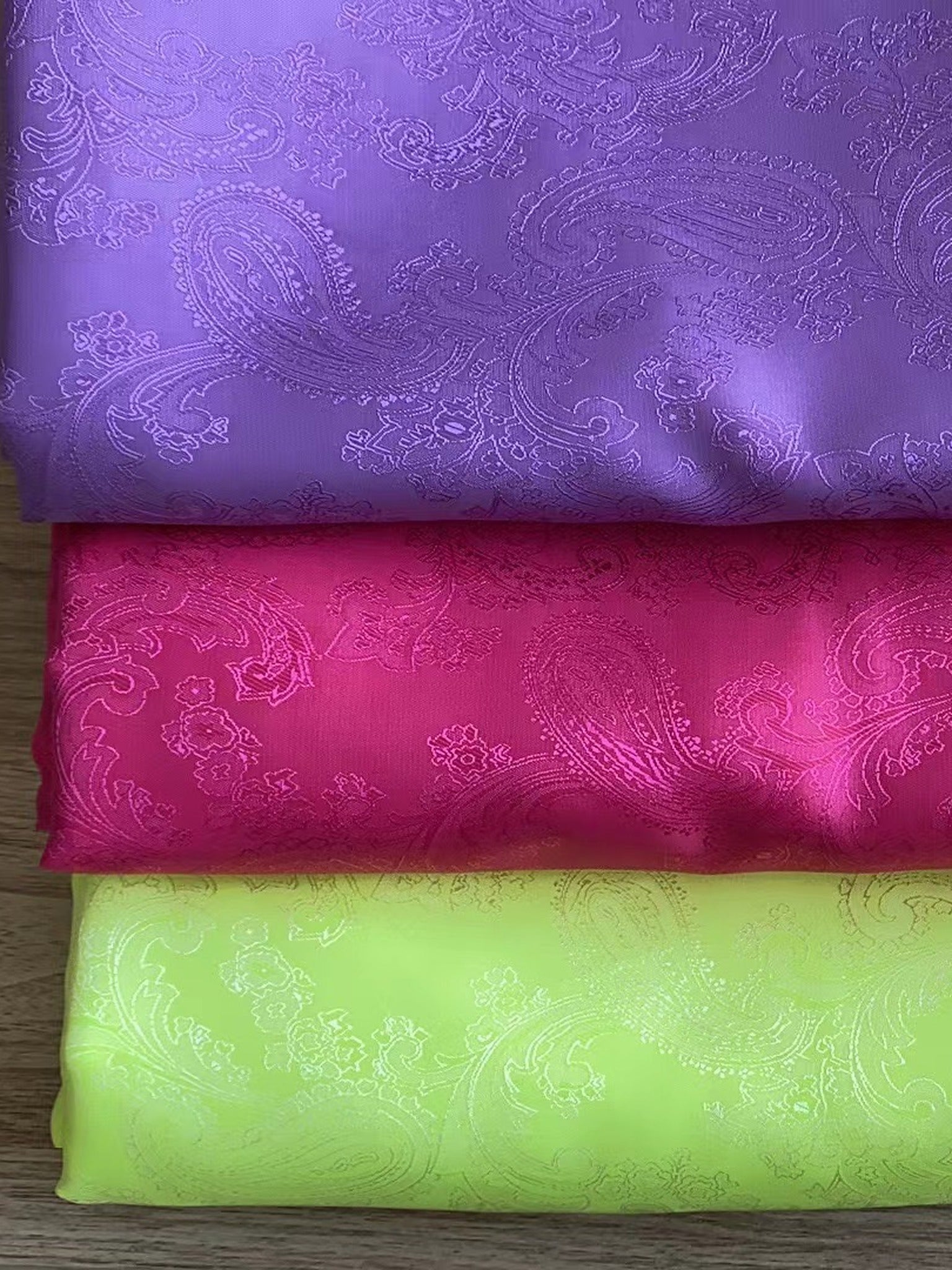 Lightweight Paisley Viscose-Blend Jacquard Lining Fabric Viscose/Rayon Jacquard Fabric