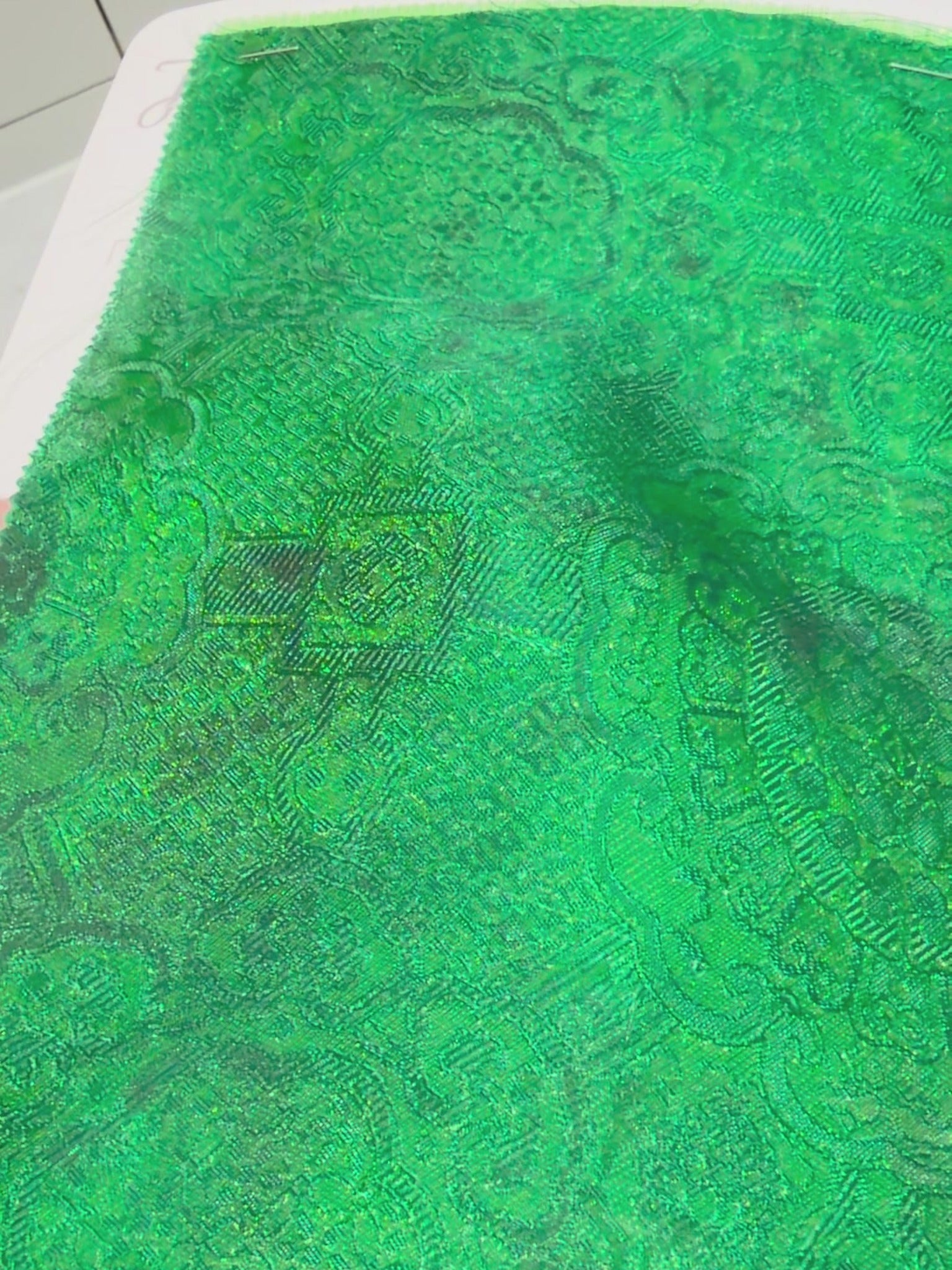 Customizable Semi-Sheer Silk-Look Jacquard Lining Fabric Viscose/Rayon Jacquard Fabric