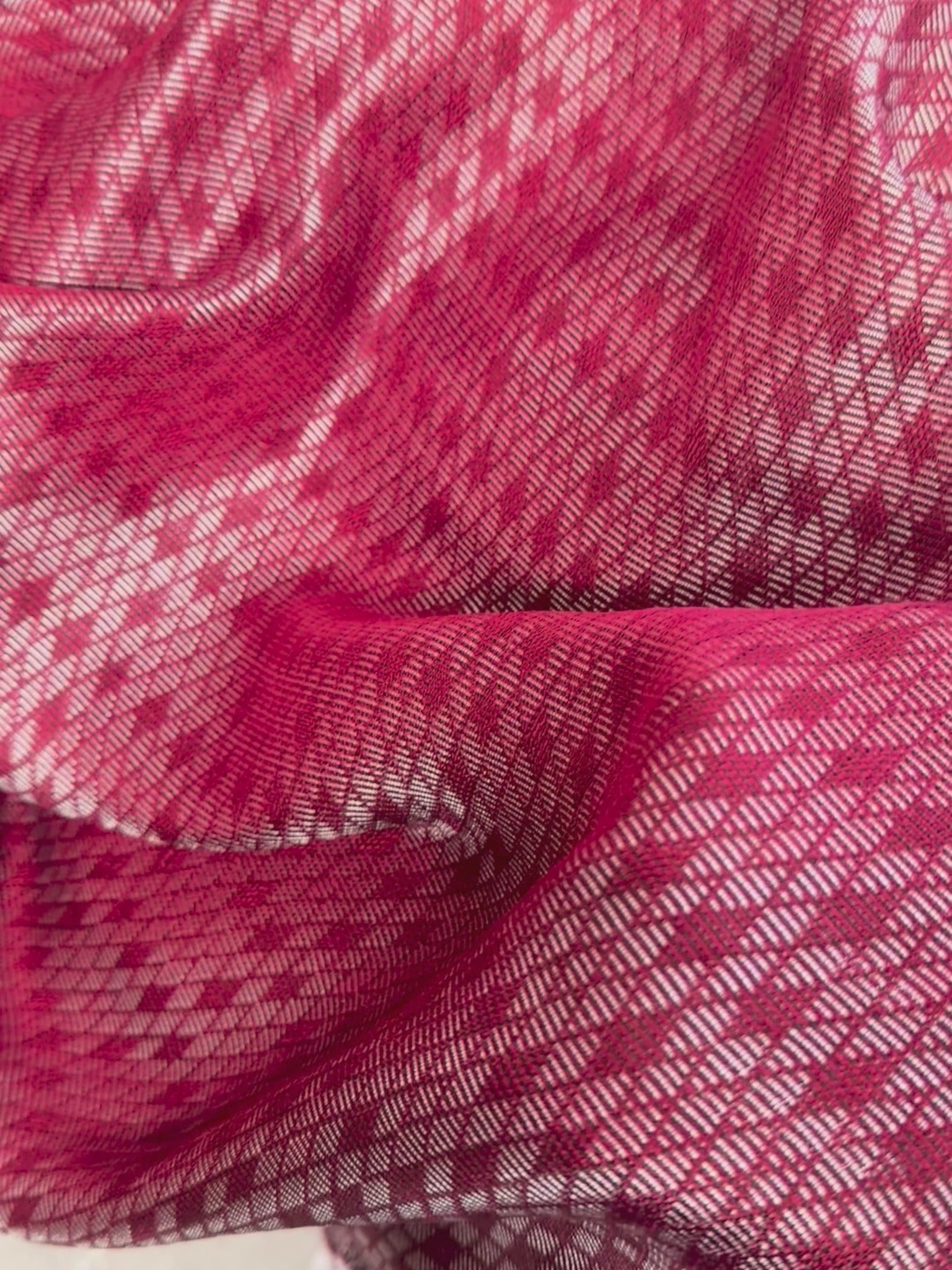 Custom Glossy Houndstooth Jacquard Apparel Fabric Jacquard Apparel Fabric