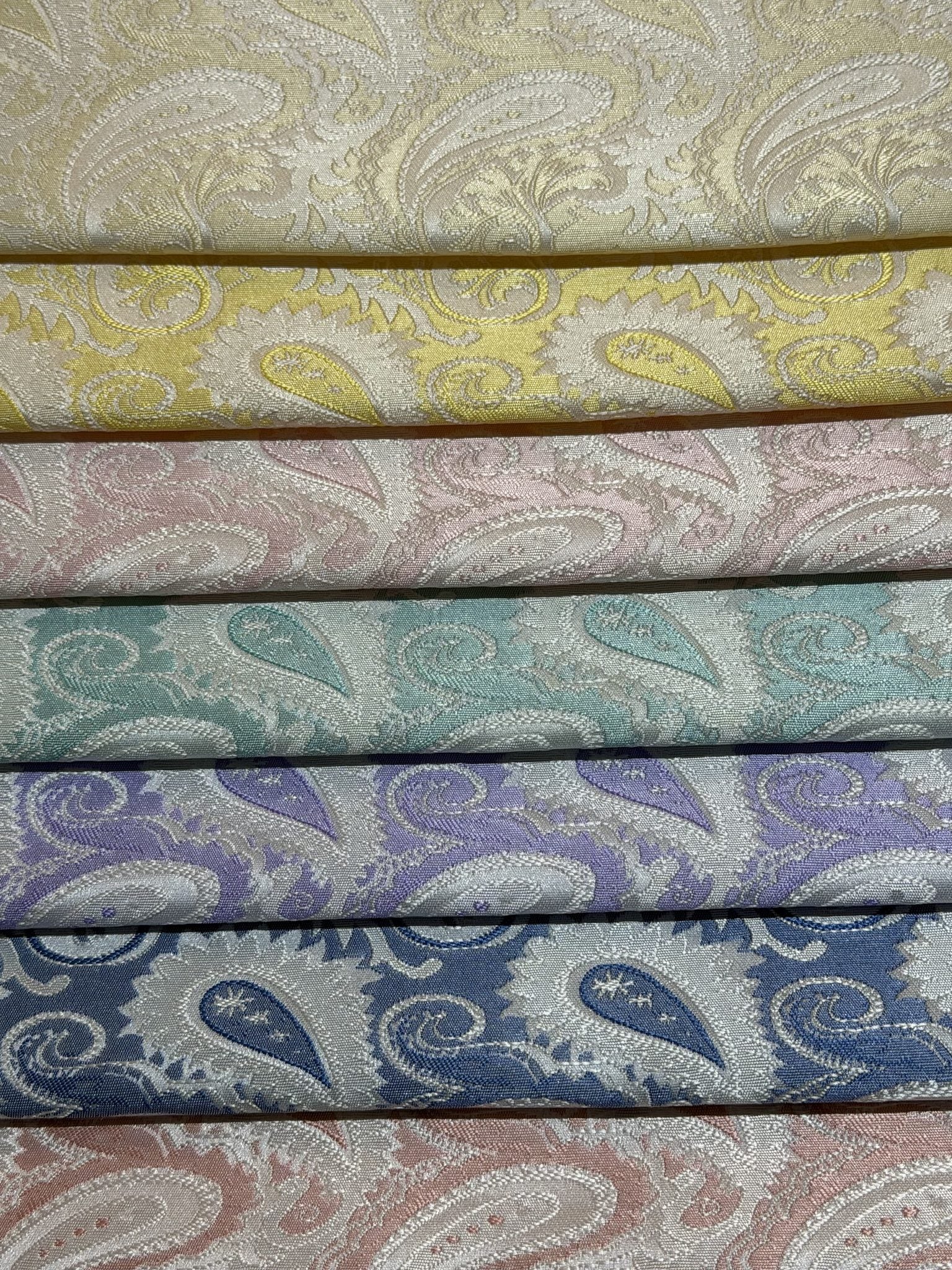 Songjin-Style Paisley Brocade Jacquard Fabric Brocade Jacquard Fabric