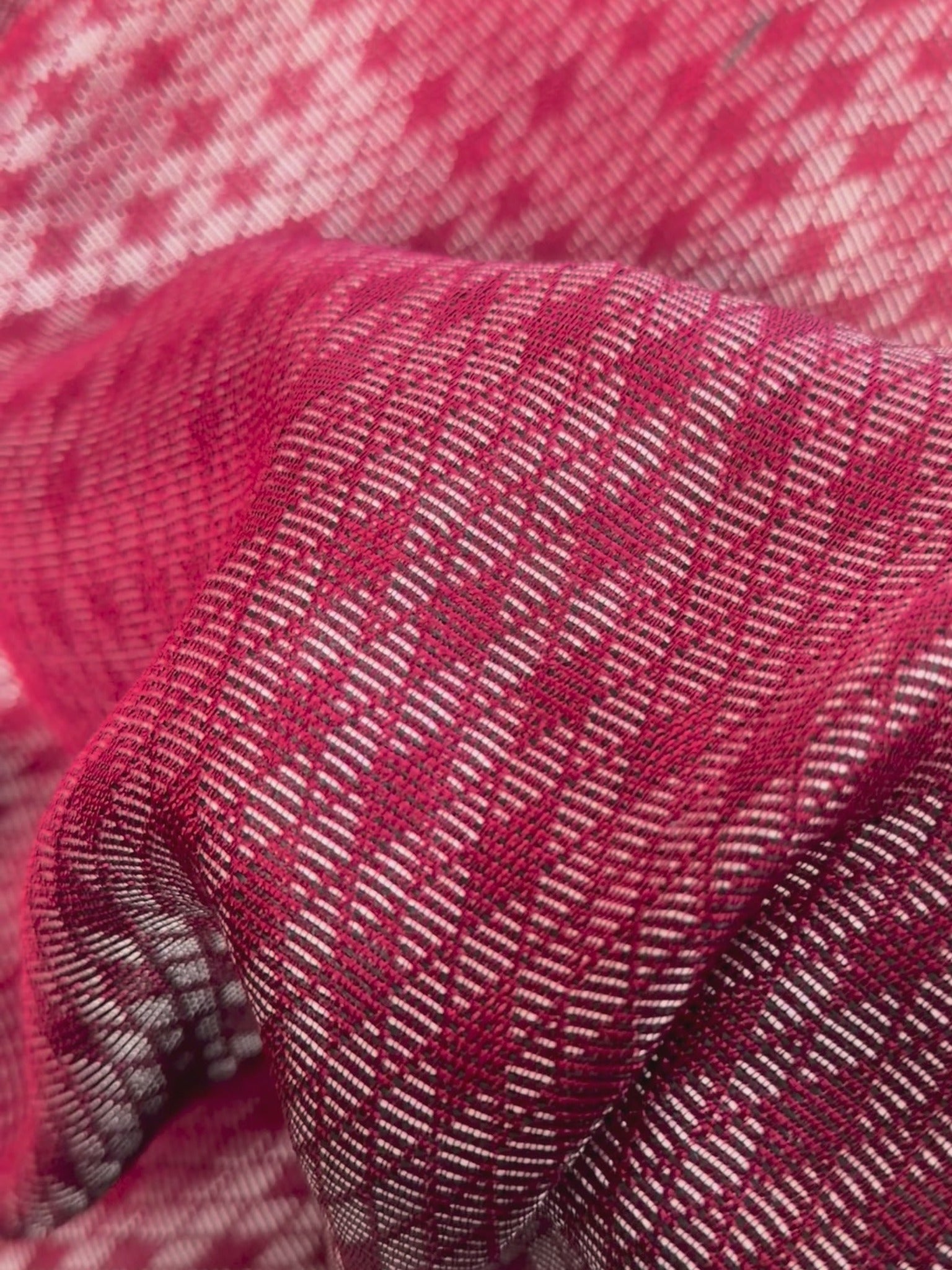 Custom Glossy Houndstooth Jacquard Apparel Fabric Jacquard Apparel Fabric