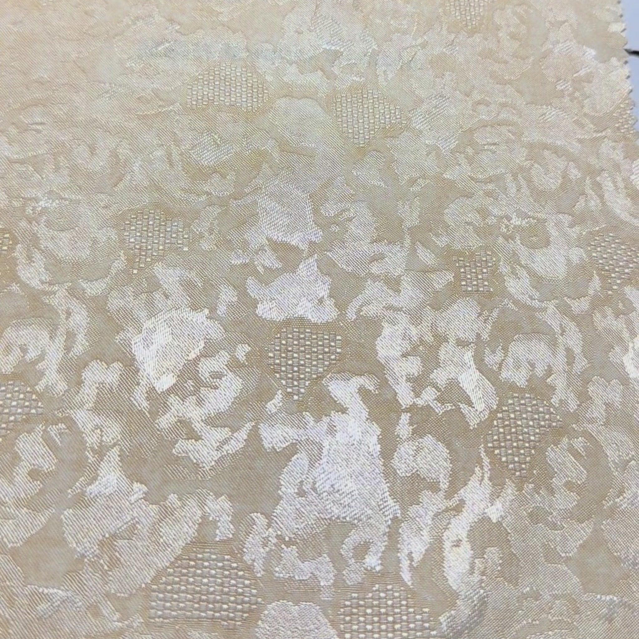 Customizable Silk-Look Floral Jacquard Lining Fabric Viscose/Rayon Jacquard Fabric
