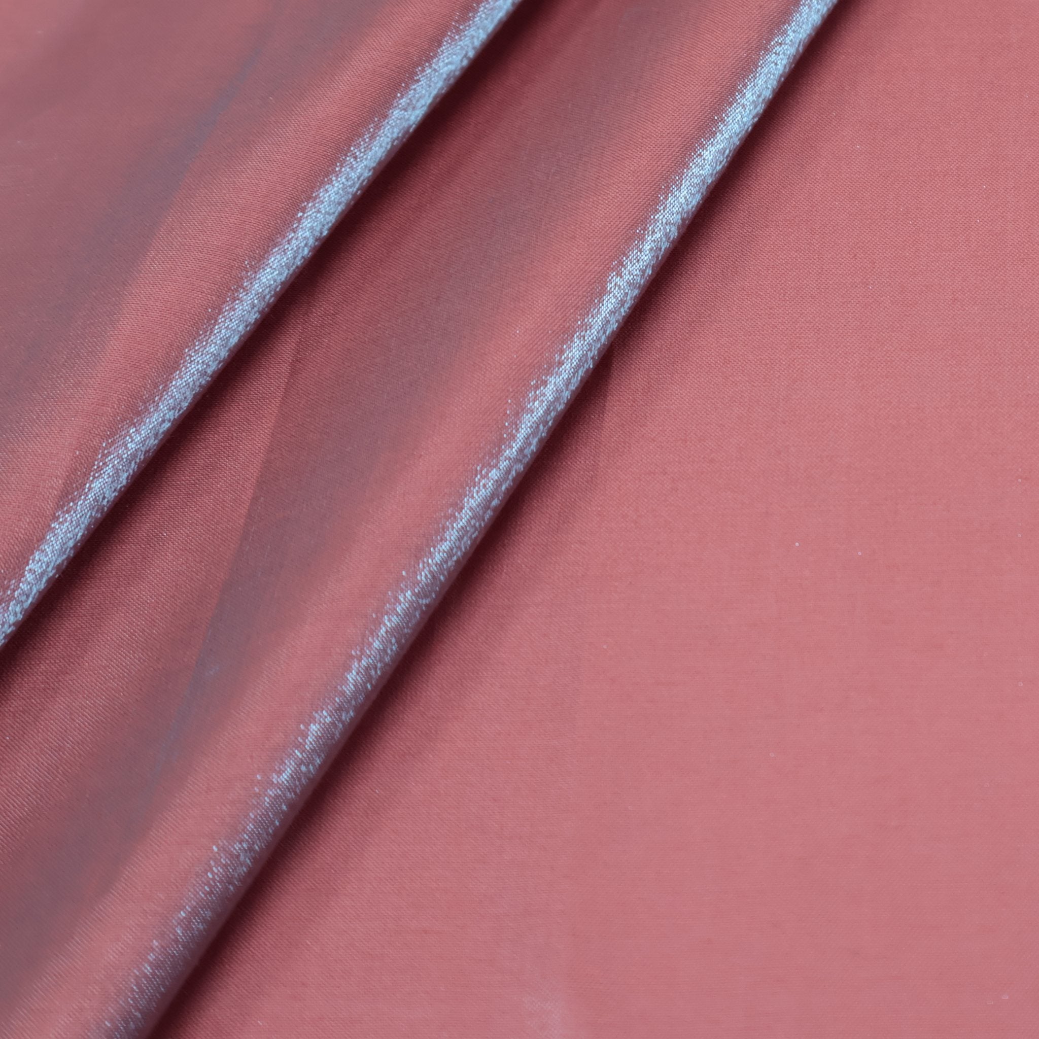 Cotton-Poly Iridescent Satin Apparel Fabric Viscose/Rayon Jacquard