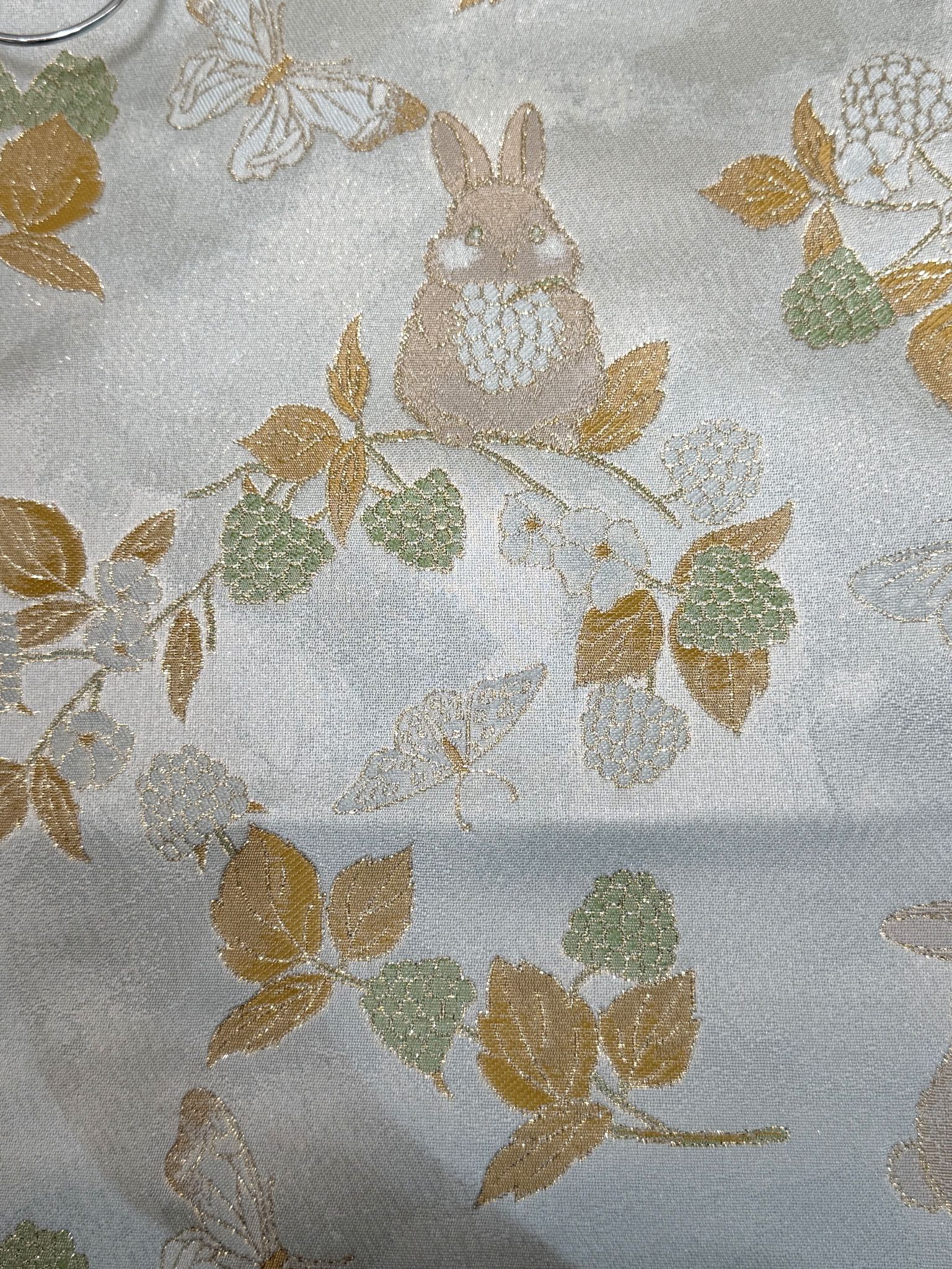 Ivory Bunny Botanical Berry Jacquard Fabric Jacquard Apparel Fabric