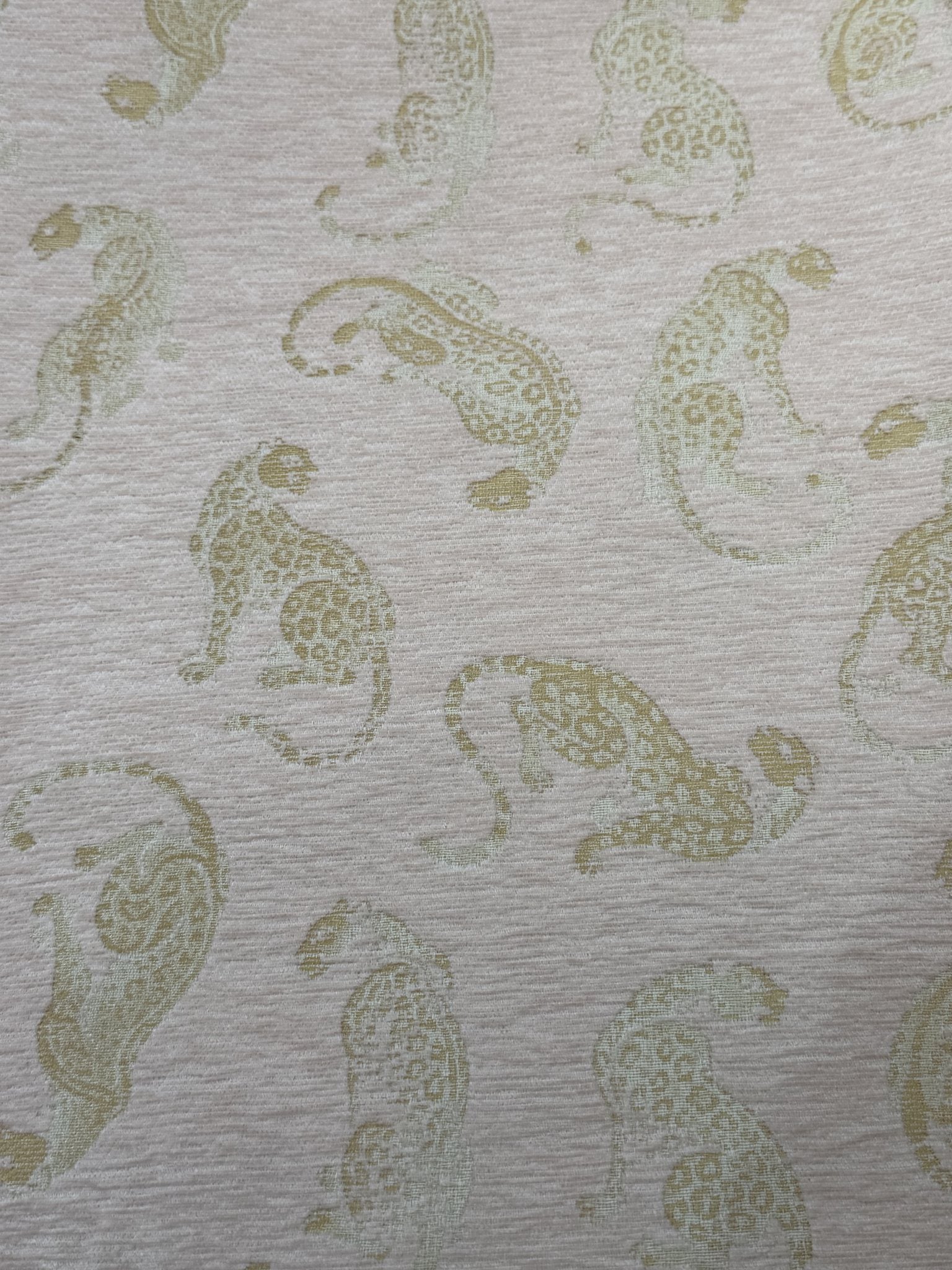 Leopard Figure Chenille Jacquard Home Textile Fabric Chenille Jacquard Fabric