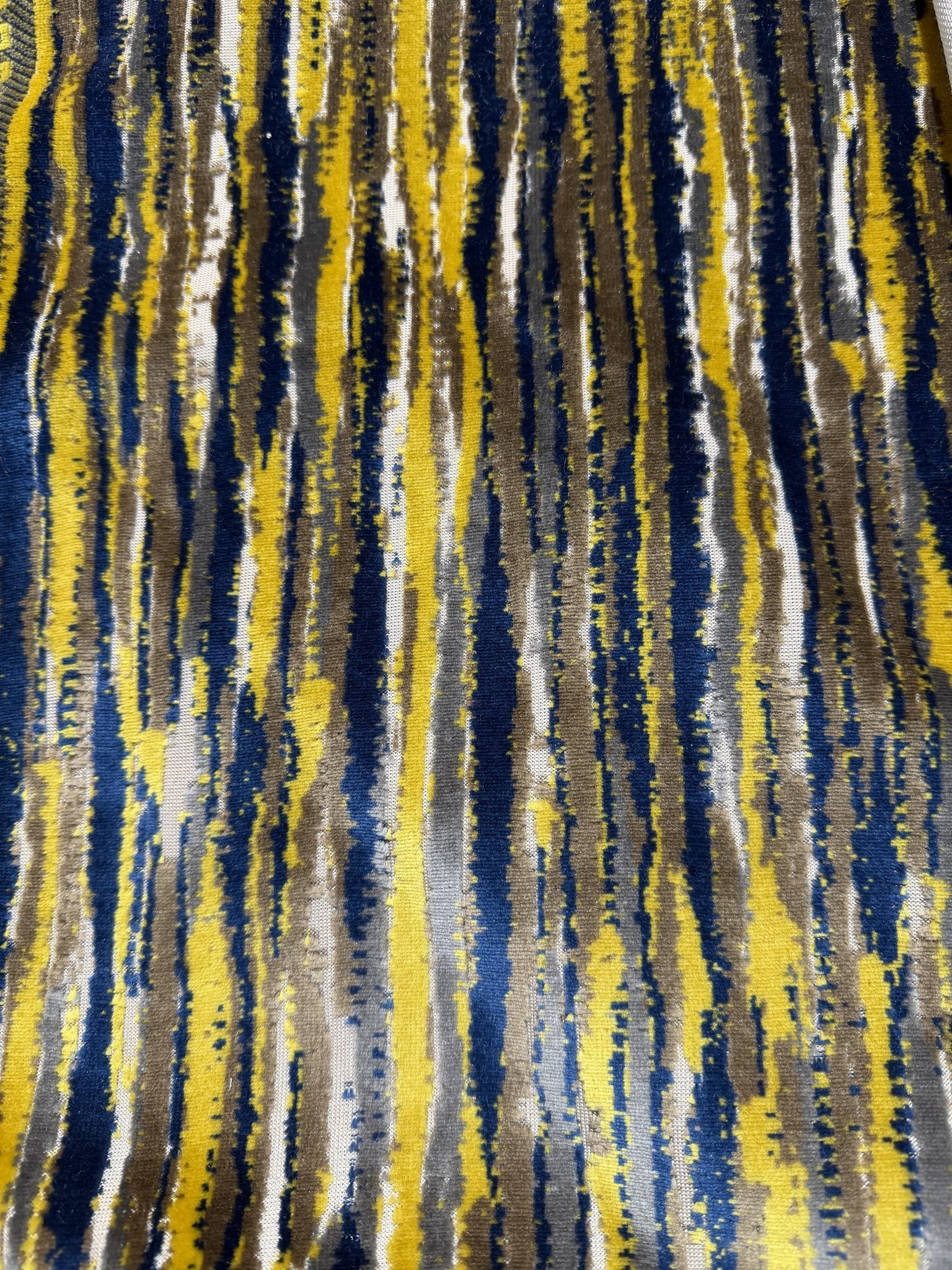 Stylized Rose Floral Cut Velvet Upholstery Fabric Sofa & Upholstery Fabric