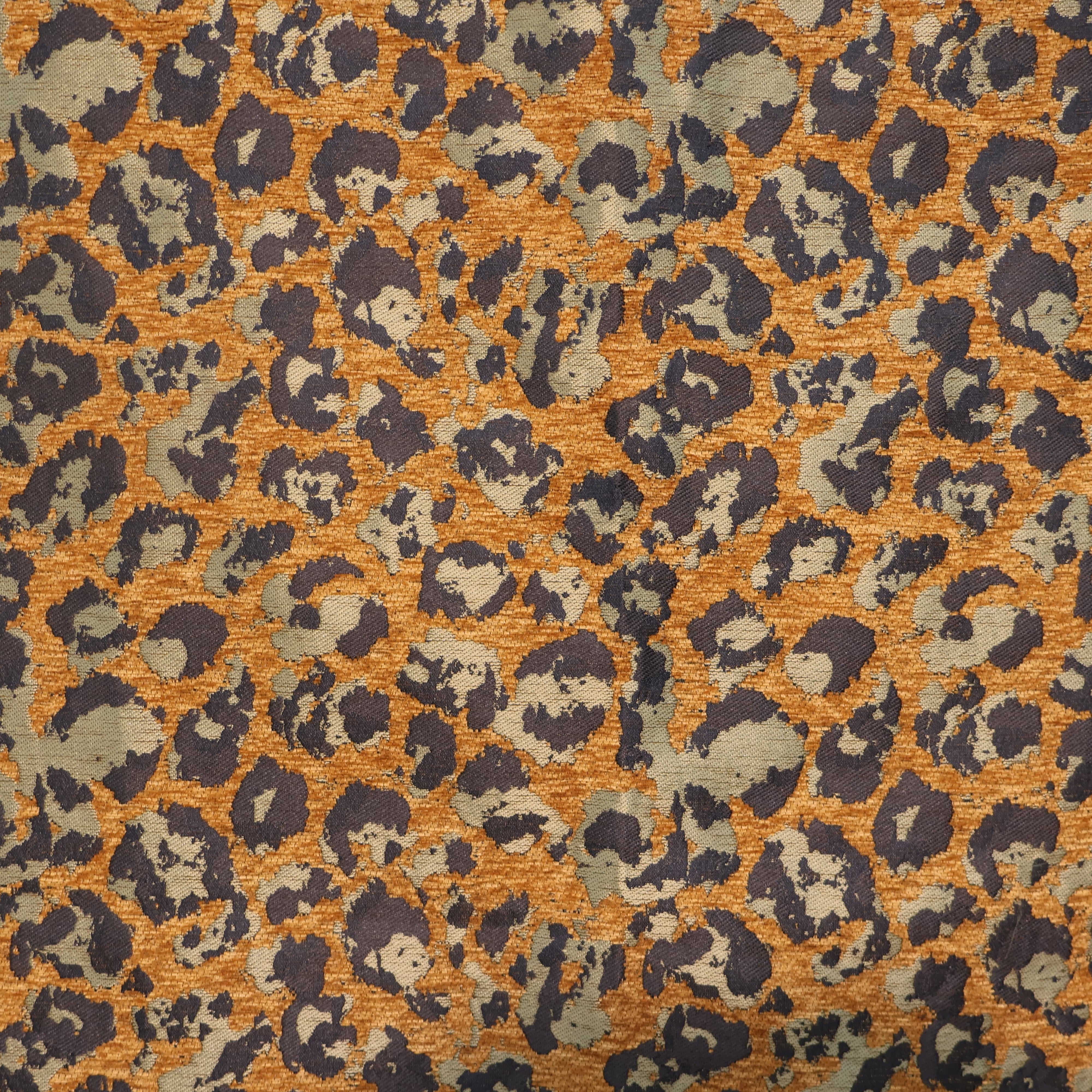 Golden Amber Leopard Print Jacquard Fabric Chenille Jacquard Fabric