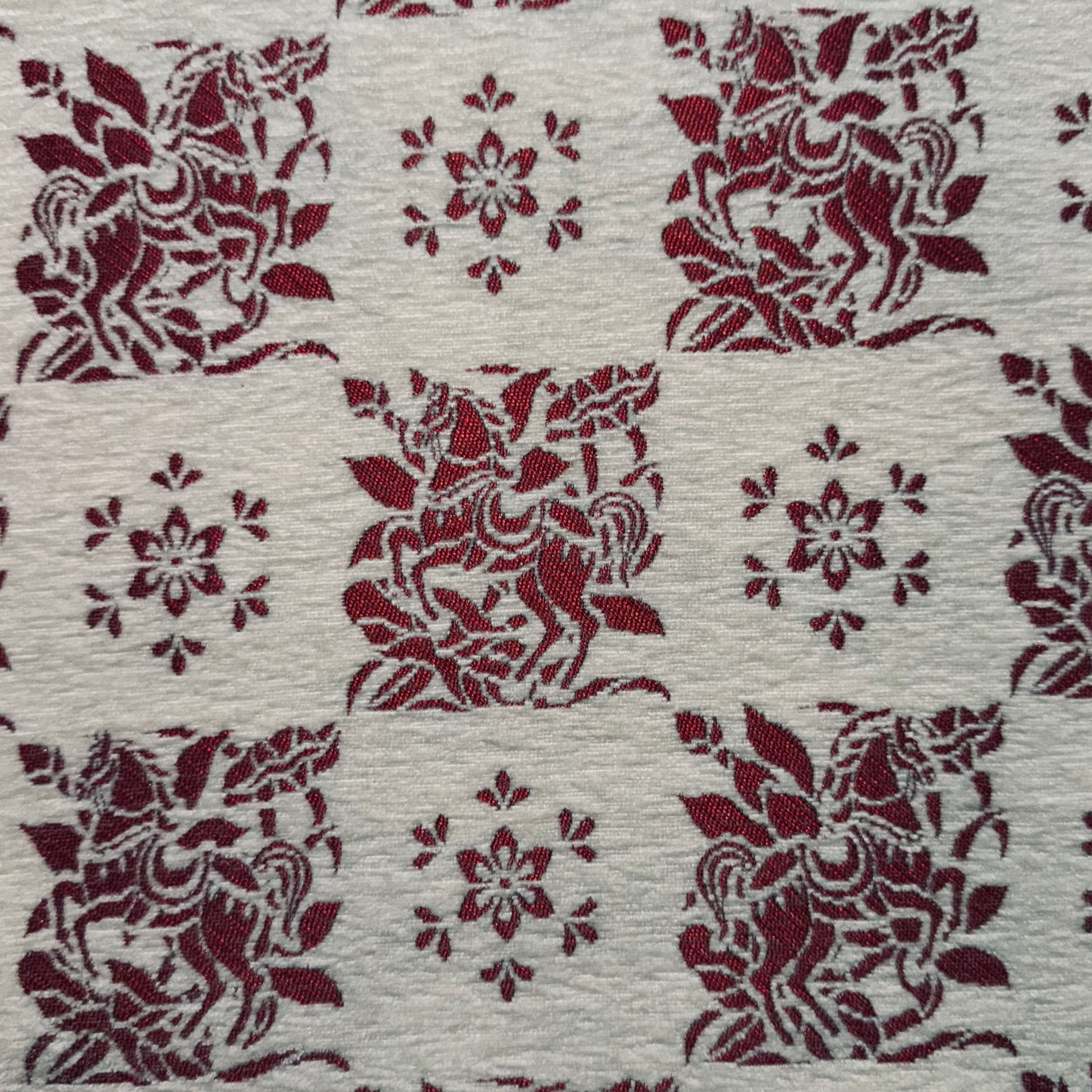 Ivory Qilin Medallion Jacquard Woven Jacquard Fabric Fine Thread Jacquard