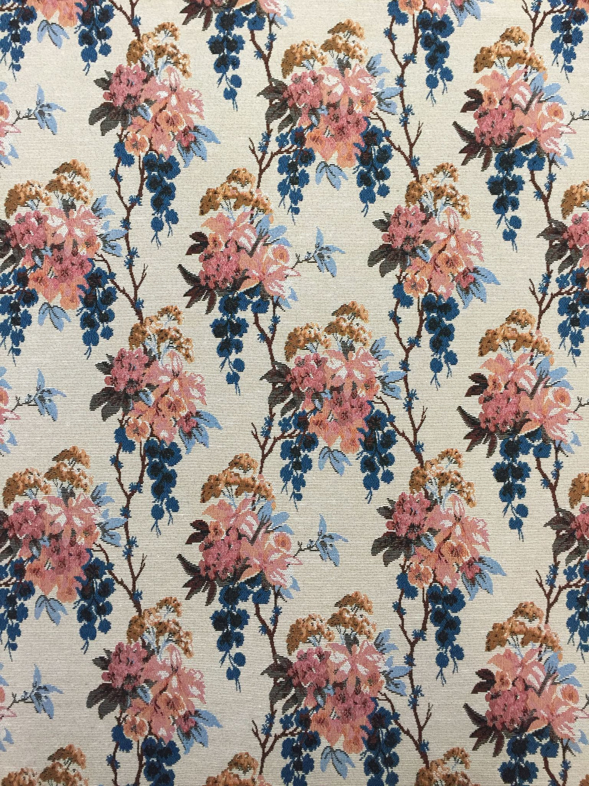 Cascading Bouquet Polyester Jacquard Fabric for Bags Polyester Jacquard Fabric