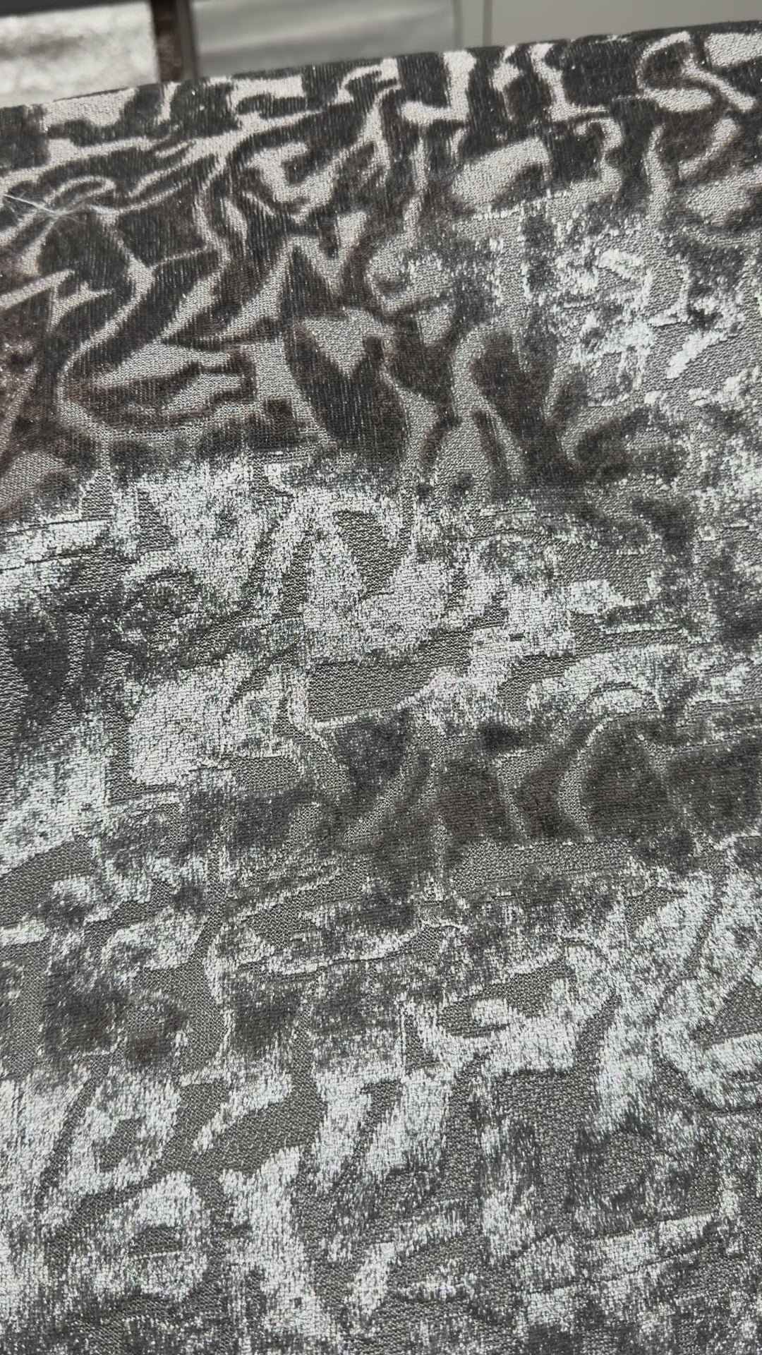 J354 Customizable Metallic Lurex Cut Velvet Upholstery Fabric
