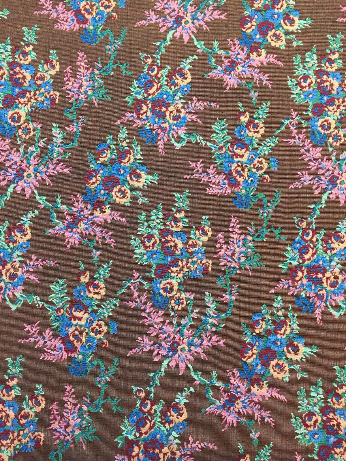 Winding Floral Polyester Jacquard Fabric for Bags Polyester Jacquard Fabric
